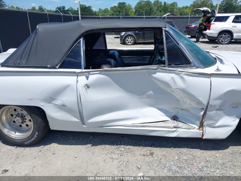 1961 Ford Thunderbird VIN: 1Y73Z144073 Lot: 39848332