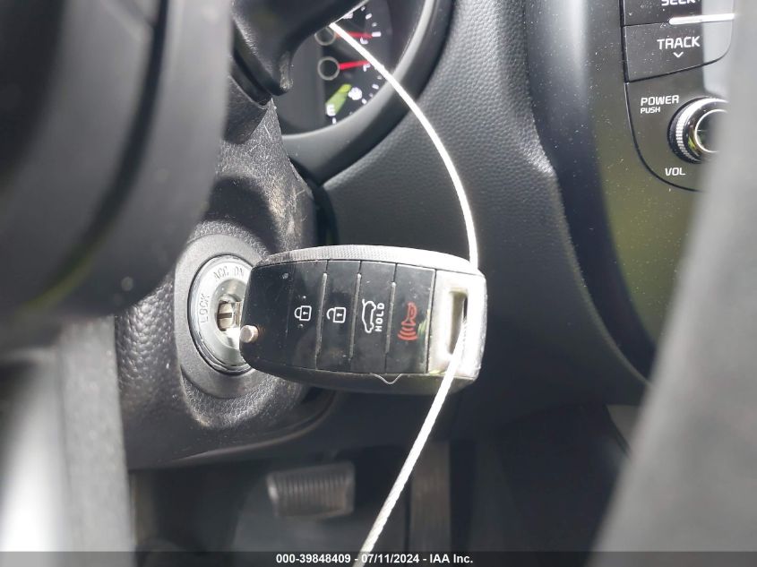 2018 Kia Soul + VIN: KNDJP3A54J7888613 Lot: 39848409