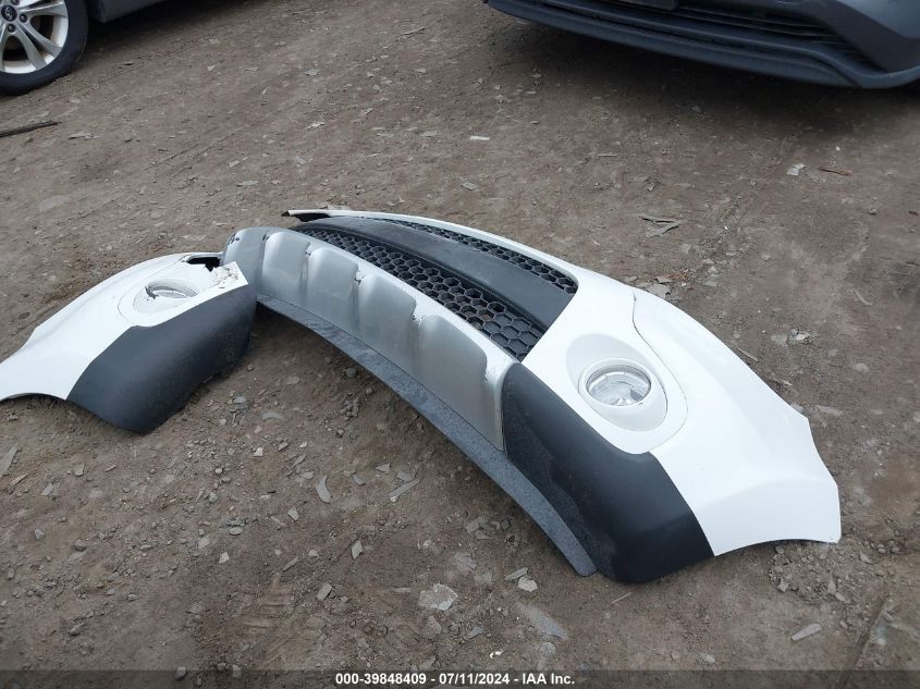 2018 Kia Soul + VIN: KNDJP3A54J7888613 Lot: 39848409