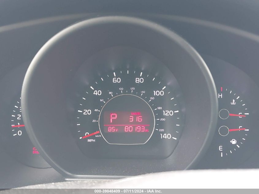 2018 Kia Soul + VIN: KNDJP3A54J7888613 Lot: 39848409