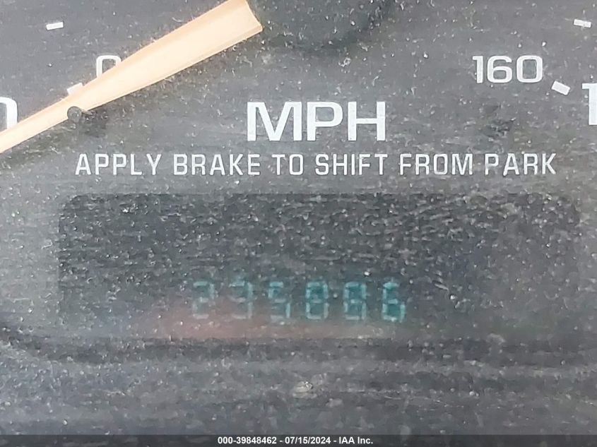 2002 GMC Sierra 1500 Sl VIN: 2GTEC19V221387448 Lot: 39848462