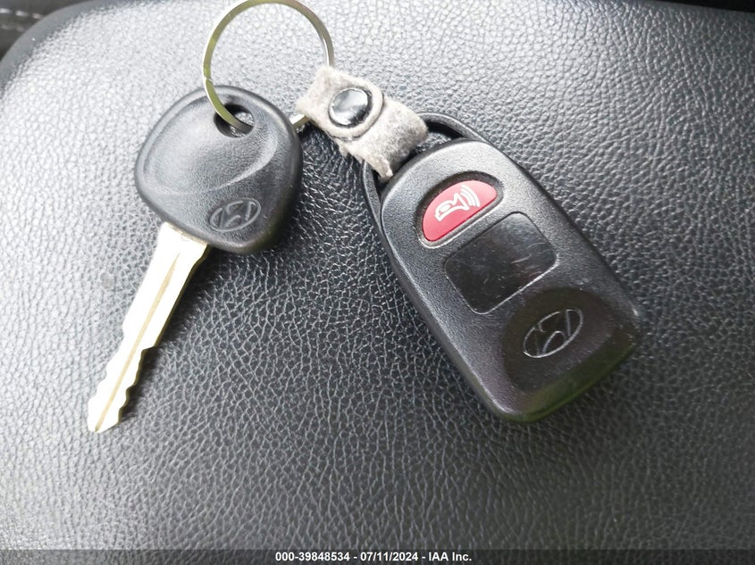 2013 Hyundai Elantra Gs VIN: KMHDH6AE3DU009390 Lot: 39848534