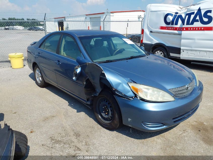 JTDBE32K320023995 2002 Toyota Camry Le