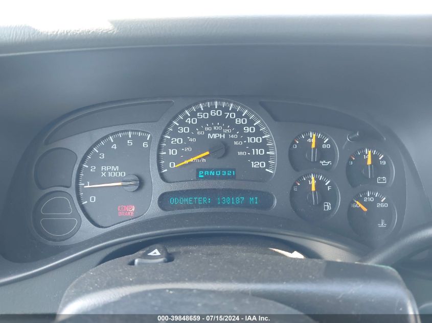 2003 Chevrolet Suburban 1500 Lt VIN: 3GNFK16T93G141961 Lot: 39848659