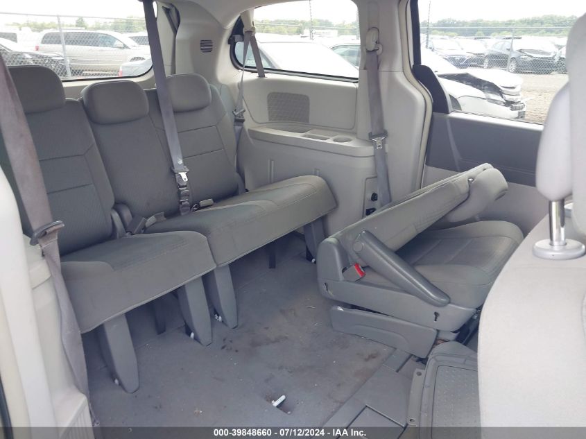 2010 Chrysler Town & Country Touring VIN: 2A4RR5D13AR336935 Lot: 39848660