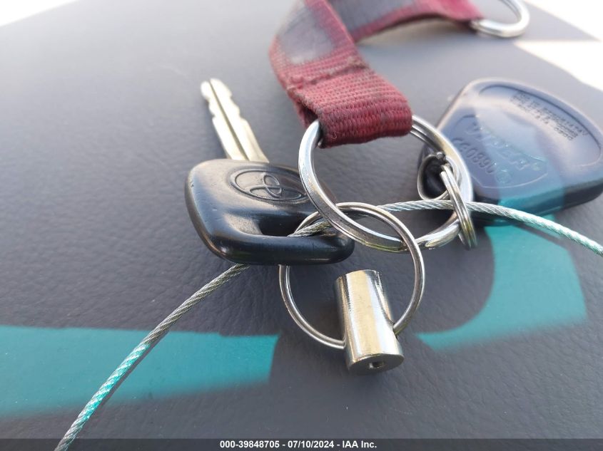 2004 Toyota Corolla Le VIN: 1NXBR32E74Z340667 Lot: 39848705