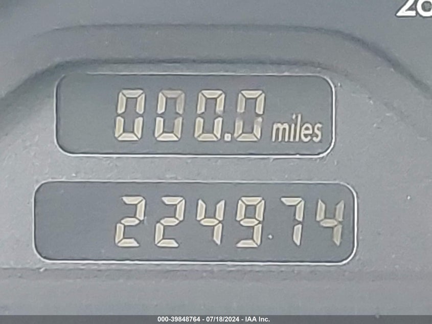 2000 Mercedes-Benz C 230 Kompressor VIN: WDBHA24G9YF927783 Lot: 39848764