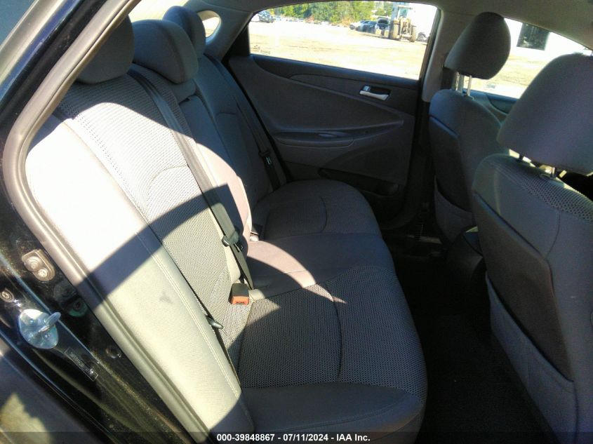 5NPEB4AC0BH192736 2011 Hyundai Sonata Gls