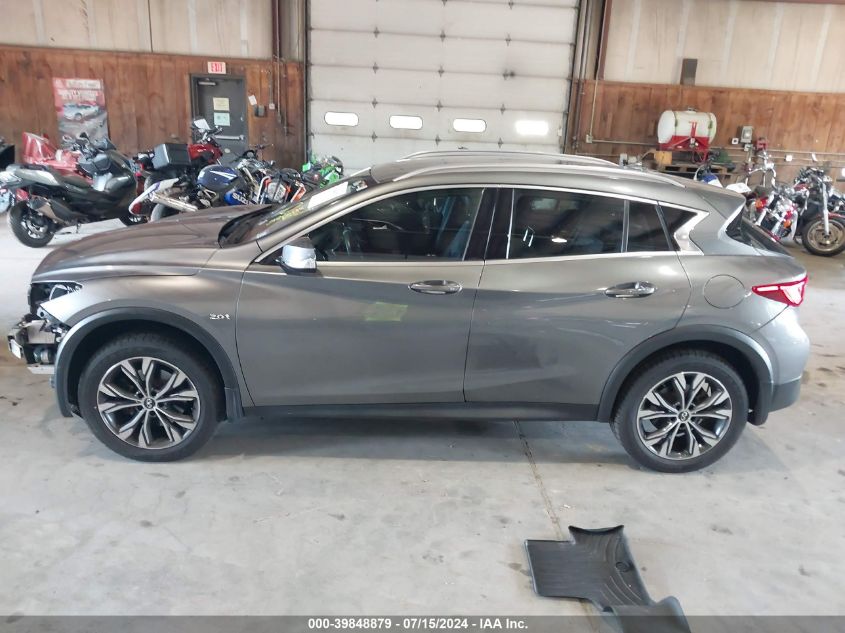 SJKCH5CR7KA007762 2019 Infiniti Qx30 Luxe