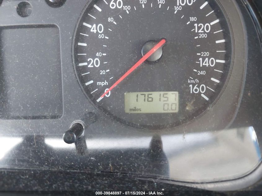 2001 Volkswagen Jetta Gls VIN: 3VWSS29M21M072950 Lot: 39848897