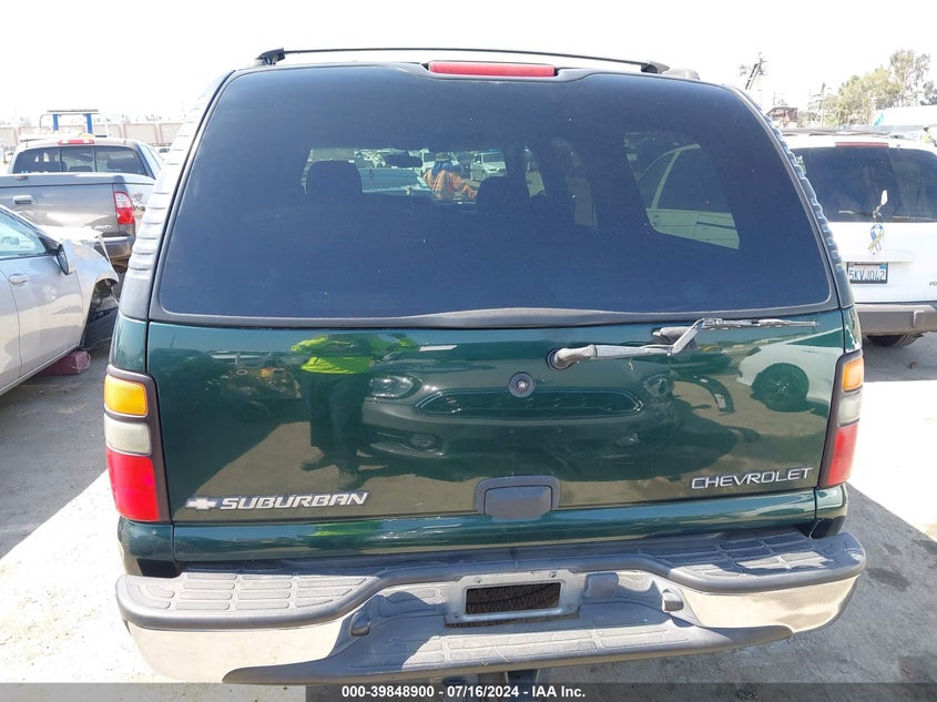2002 Chevrolet Suburban 1500 Ls VIN: 3GNEC16T12G215848 Lot: 39848900
