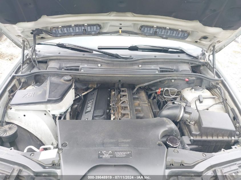 2001 BMW X5 3.0 VIN: WBAFA53521LM84942 Lot: 39848919