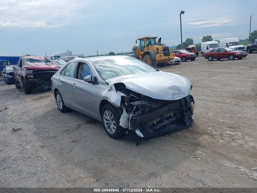 2017 TOYOTA CAMRY