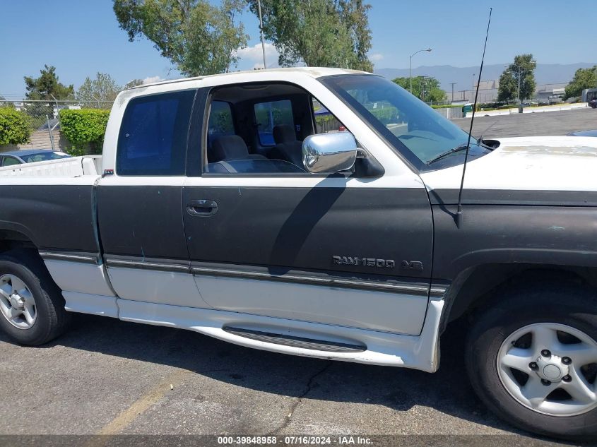 1996 Dodge Ram 1500 VIN: 3B7HC13Y4TG187065 Lot: 39848958