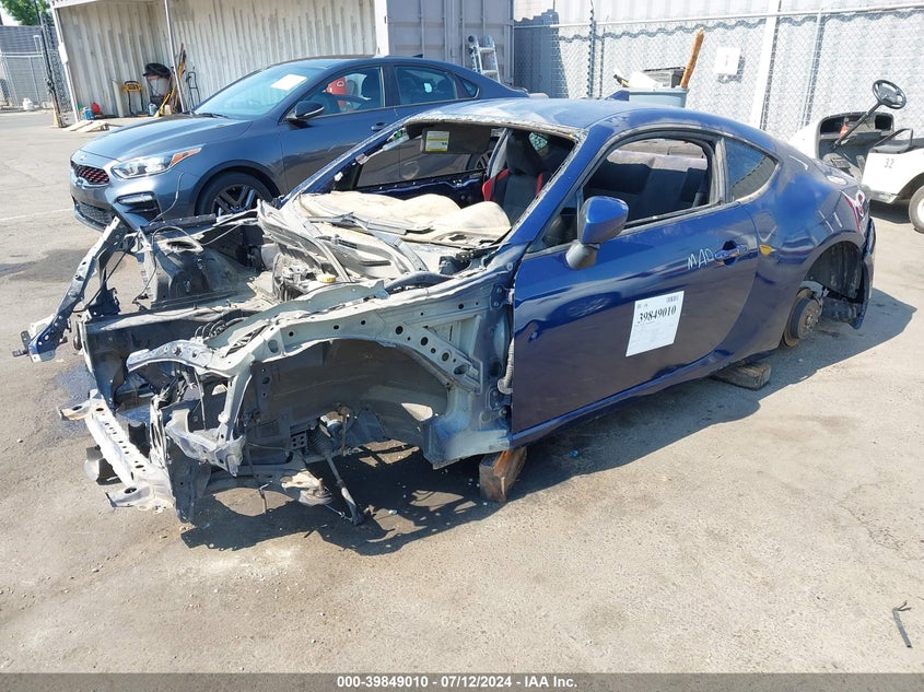 Vin: jf1znaa18f9701790, lot: 40335779, scion fr-s 20152