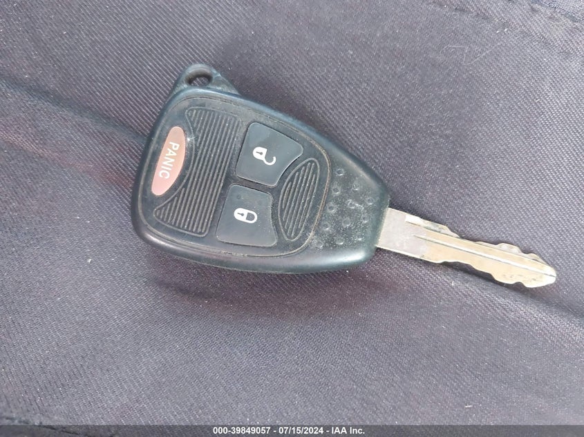 2008 Dodge Ram 1500 St/Sxt VIN: 1D7HA18K88J204763 Lot: 39849057