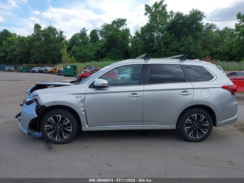 2018 Mitsubishi Outlander Phev Sel VIN: JA4J24A58JZ060082 Lot: 39849074