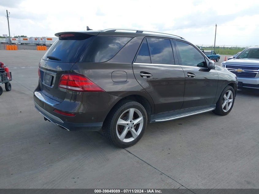 2017 MERCEDES-BENZ GLE 350 - 4JGDA5JB6HA855640