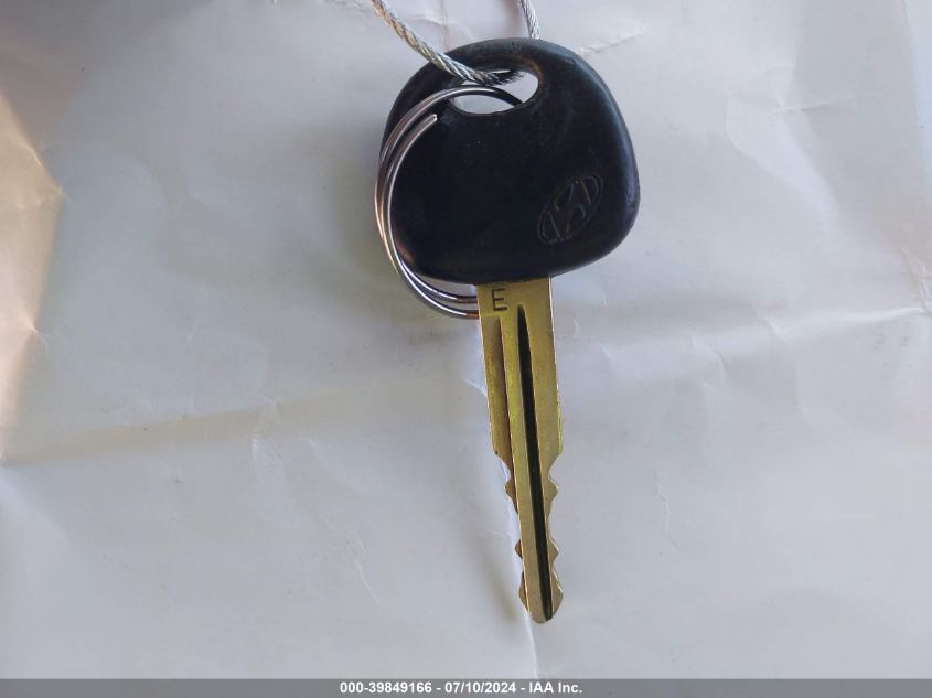 2003 Hyundai Sonata Gls/Lx VIN: KMHWF35HX3A733935 Lot: 39849166