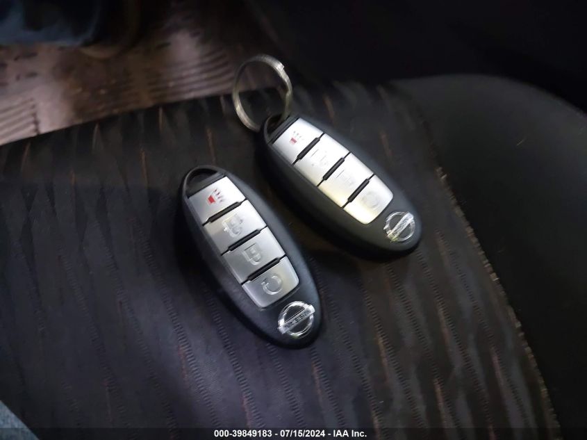 2017 Nissan Rogue Sv VIN: 5N1AT2MV4HC828183 Lot: 39849183