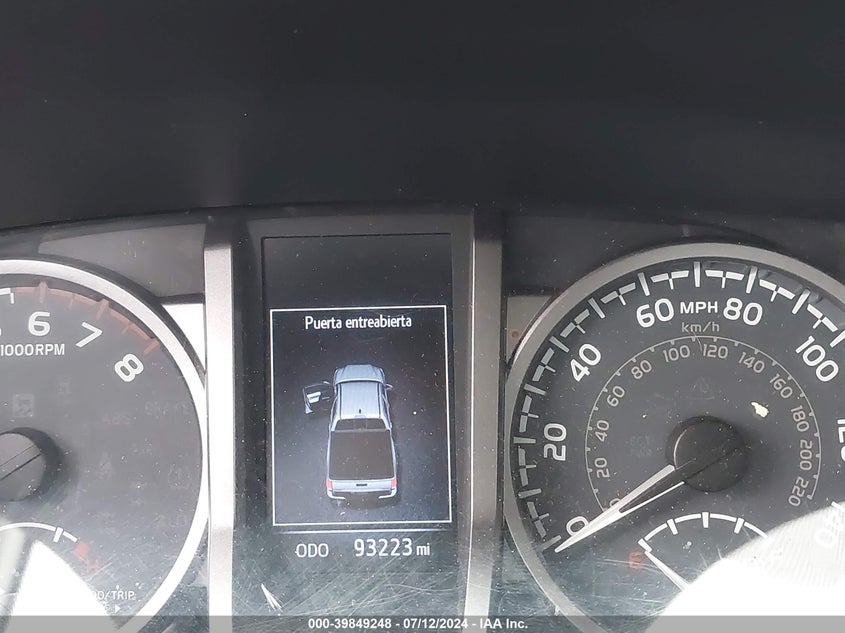 2018 TOYOTA TACOMA SR5 - 5TFAX5GNXJX116247