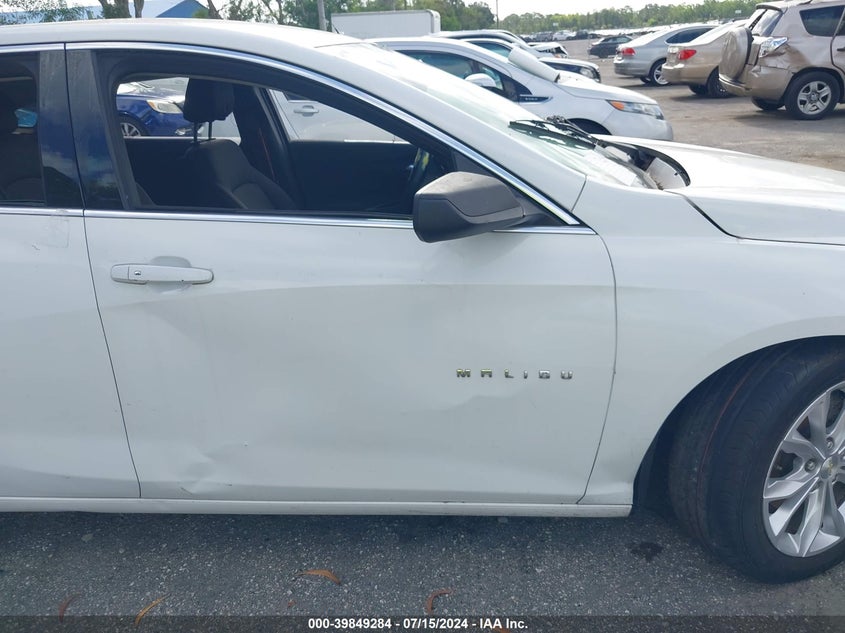 2019 Chevrolet Malibu Lt VIN: 1G1ZD5ST2KF168943 Lot: 39849284