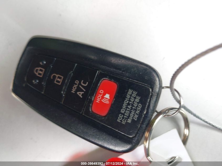 2018 Toyota Prius Prime Premium VIN: JTDKARFP1J3075501 Lot: 39849392