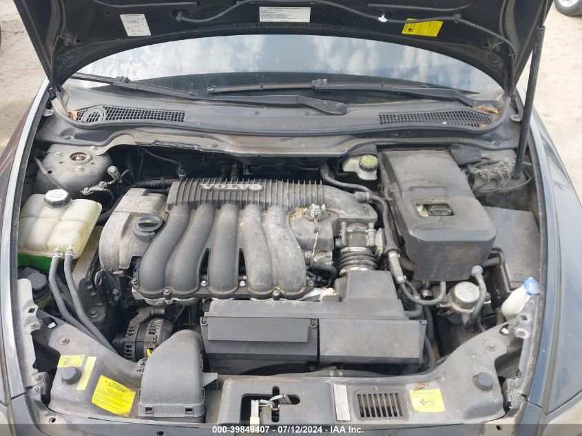 2005 Volvo S40 2.4I VIN: YV1MS390252113907 Lot: 39849407