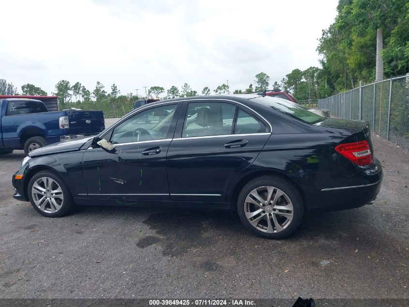 2013 Mercedes-Benz C 300 Luxury 4Matic/Sport 4Matic VIN: WDDGF8AB2DR257650 Lot: 39849425