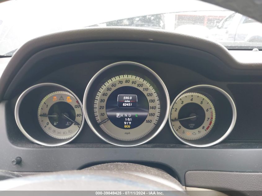 2013 Mercedes-Benz C 300 Luxury 4Matic/Sport 4Matic VIN: WDDGF8AB2DR257650 Lot: 39849425