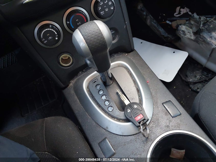 2014 NISSAN ROGUE SELECT S - JN8AS5MTXEW604504