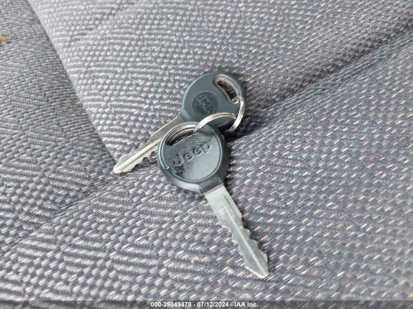 2000 Jeep Cherokee Classic VIN: 1J4FF58S1YL213460 Lot: 39849478