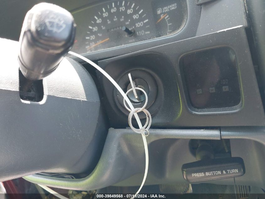 1997 Toyota Tacoma Base V6 VIN: 4TAWN72N5VZ304226 Lot: 39849568