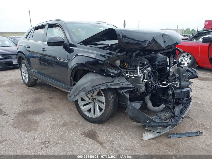 2021 VOLKSWAGEN ATLAS CROSS SPORT SE - 1V2JC2CA0MC209267