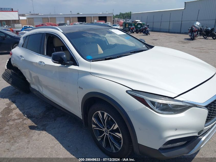 SJKCH5CR0JA002823 2018 Infiniti Qx30 Essential