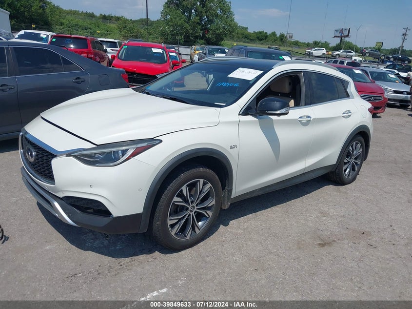 2018 INFINITI QX30 PURE/ESSENTIAL/LUXE/SPORT - SJKCH5CR0JA002823