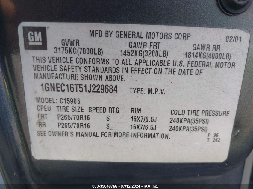 2001 Chevrolet Suburban 1500 Lt VIN: 1GNEC16T51J229684 Lot: 39849766