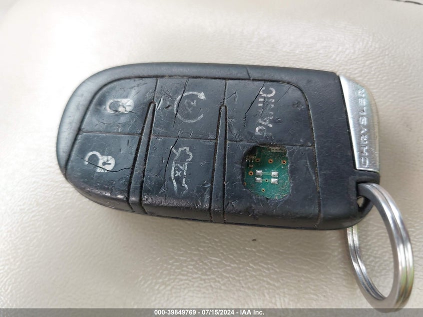 2012 Chrysler 300 Limited VIN: 2C3CCACG6CH208181 Lot: 39849769