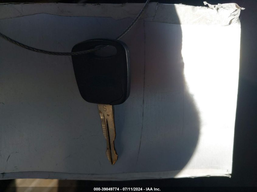 2000 Ford F-150 Lariat/Work Series/Xl/Xlt VIN: 1FTRX18L3YKA13476 Lot: 39849774