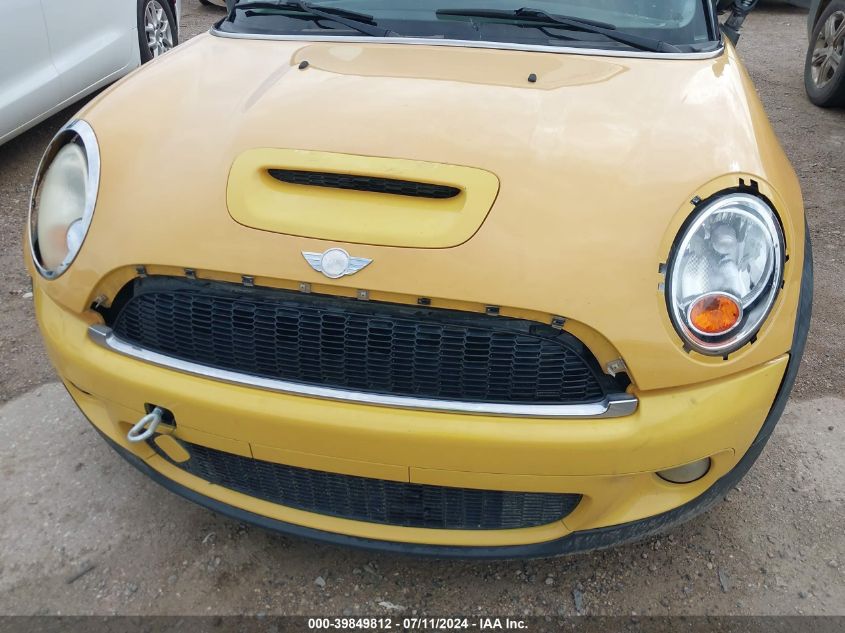 2007 Mini Cooper S VIN: WMWMF735X7TL87100 Lot: 39849812