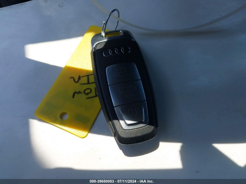 2024 AUDI A3 PREMIUM 40 TFSI FRONT-WHEEL DRIVE S TRONIC - WAUAUDGY7RA050877