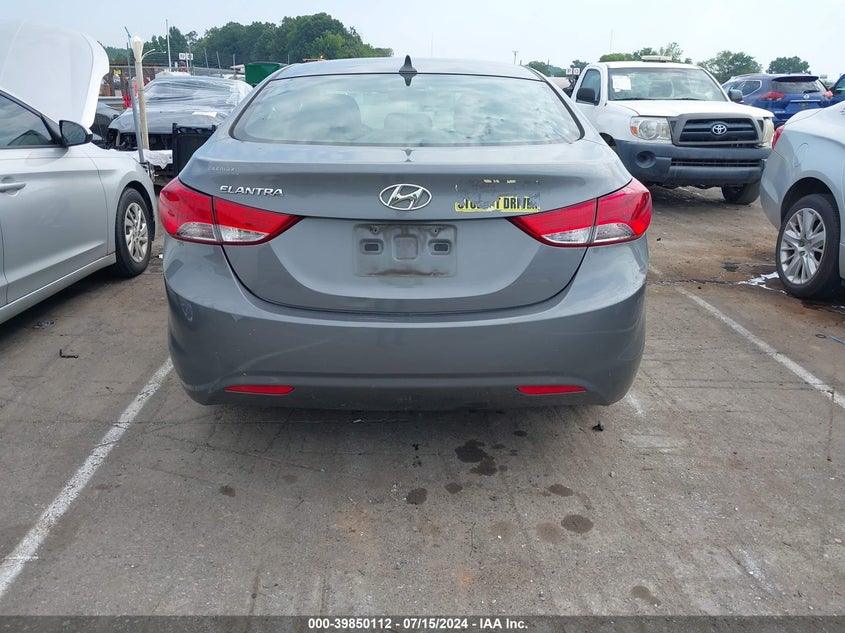 2013 Hyundai Elantra Gls VIN: 5NPDH4AE1DH434819 Lot: 39850112
