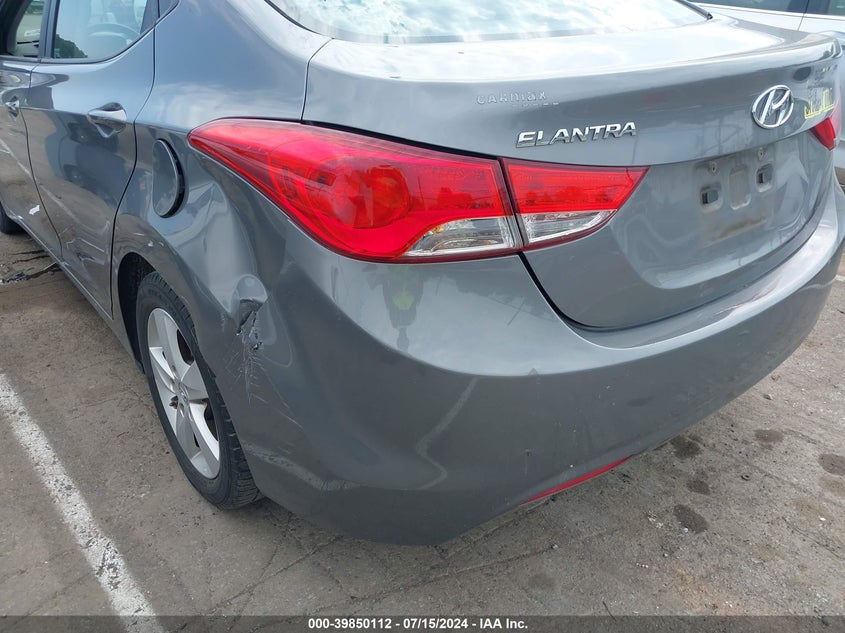2013 Hyundai Elantra Gls VIN: 5NPDH4AE1DH434819 Lot: 39850112