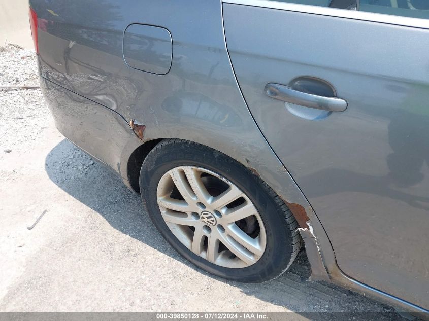 2007 Volkswagen Jetta Wolfsburg Edition VIN: 3VWEF71K57M078372 Lot: 39850128