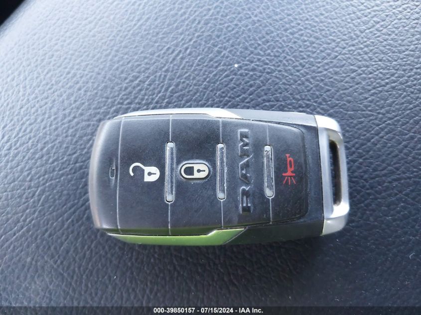 2021 Ram 1500 Big Horn 4X2 5'7 Box VIN: 1C6RREFG2MN709236 Lot: 39850157