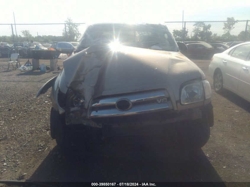 2005 Toyota Tundra Sr5 V8 VIN: 5TBBT44175S464975 Lot: 39850167