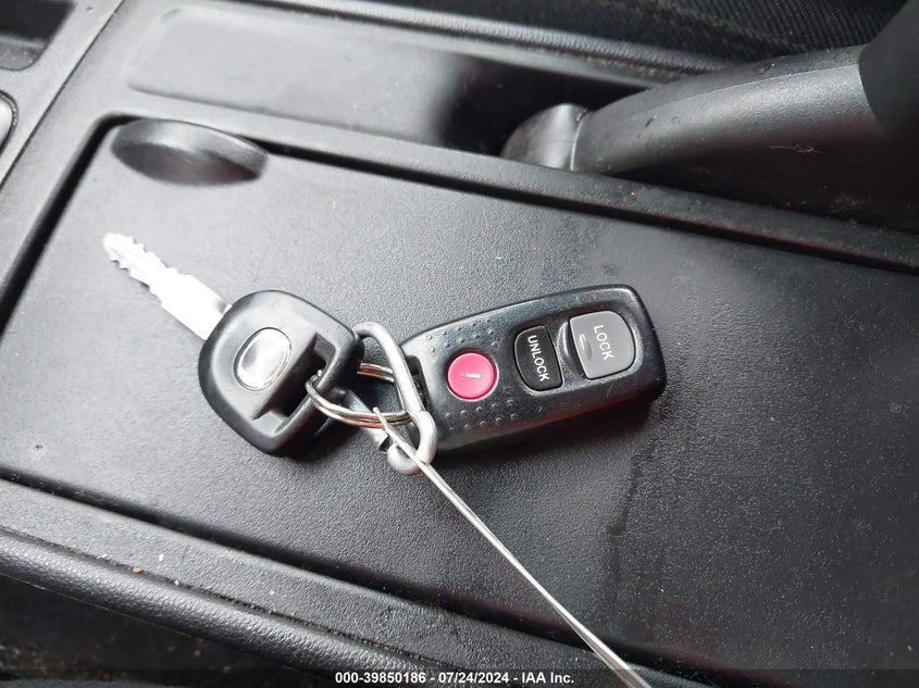 2008 Mazda Mazda3 I VIN: JM1BK32G081858315 Lot: 39850186