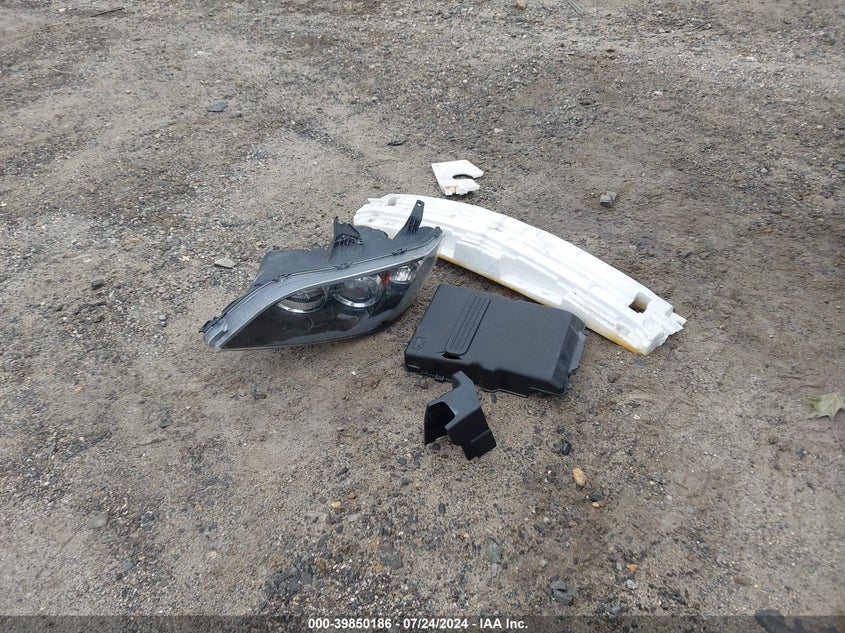 2008 Mazda Mazda3 I VIN: JM1BK32G081858315 Lot: 39850186