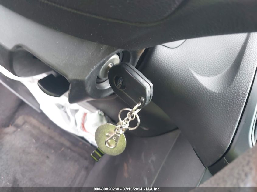 2015 Ford Focus S VIN: 1FADP3E26FL335978 Lot: 39850230