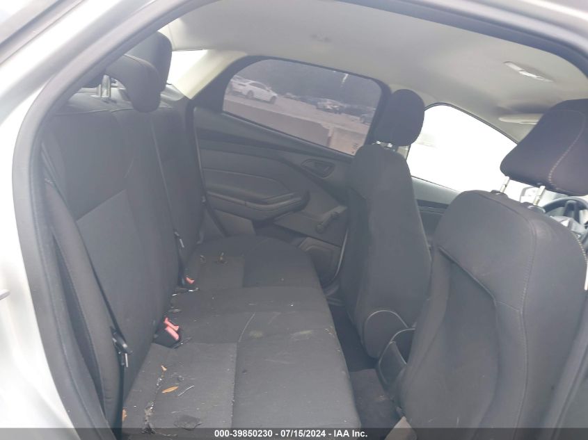 2015 Ford Focus S VIN: 1FADP3E26FL335978 Lot: 39850230